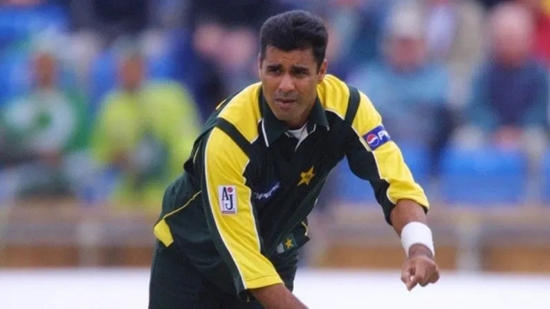 Best Bowling Figures by Captains in ODI